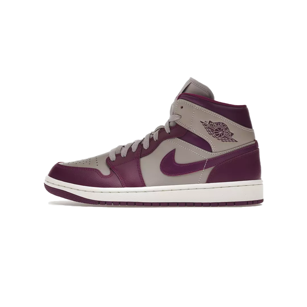Jordan 1 Mid Magenta (2022) (W)