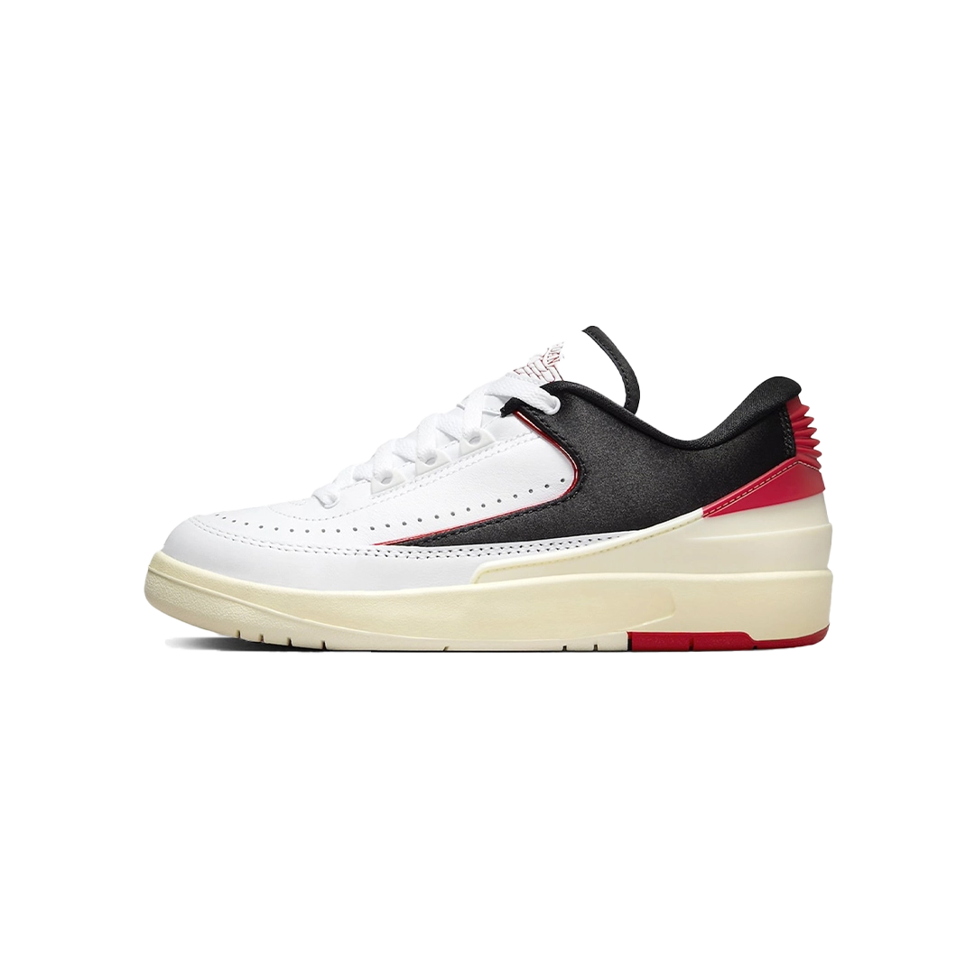 Jordan 2 Retro Low Chicago Twist (W)