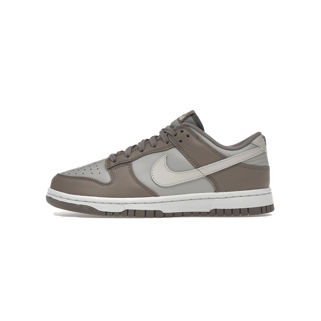 Nike Dunk Low Bone Beige (W)