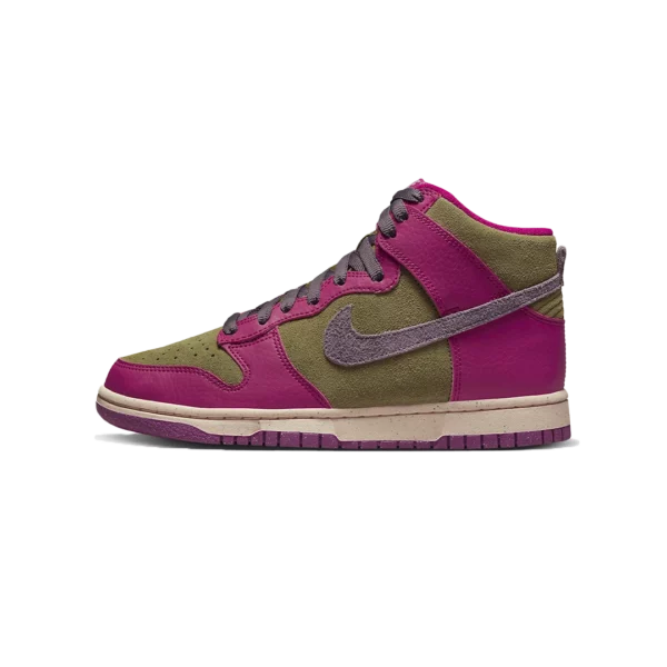 Nike Dunk High Dynamic Berry