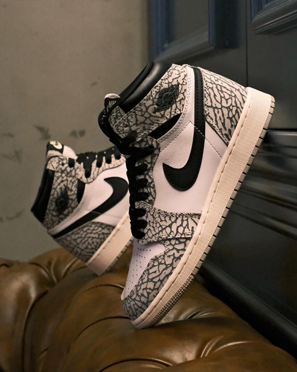 Jordan 1 Retro High OG White Cement