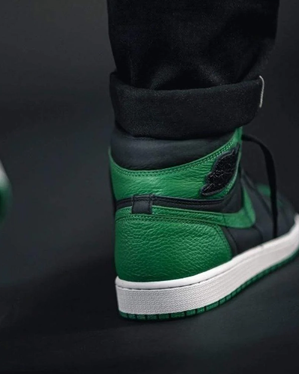 Jordan 1 Retro High Pine Green Black 23brickstreet