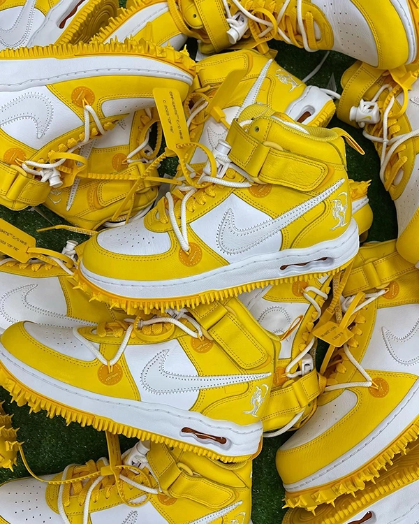 Nike Air Force 1 Mid SP Off-White Varsity Maize