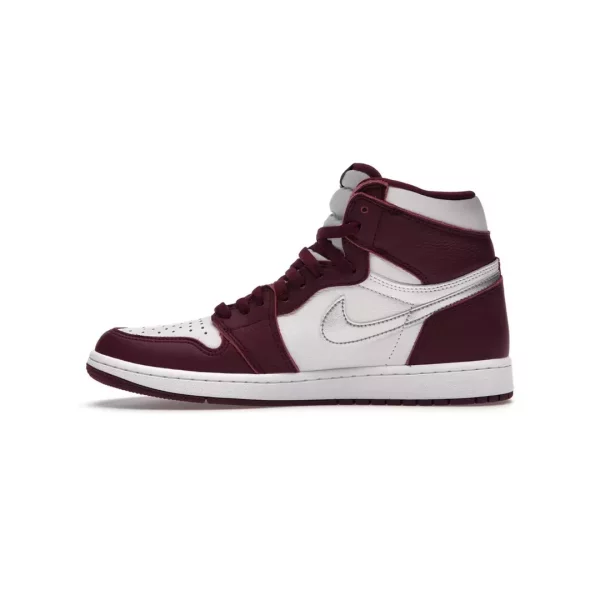 JORDAN 1 RETRO HIGH OG BORDEAUX