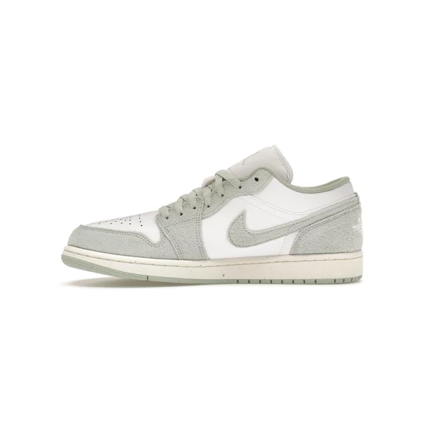 Jordan 1 Low SE Seafoam