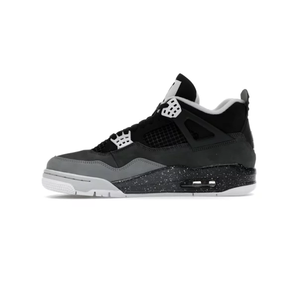 Jordan 4 Retro Fear (2024)