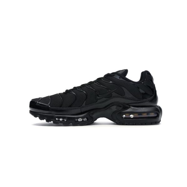 NIKE AIR MAX PLUS TRIPLE BLACK