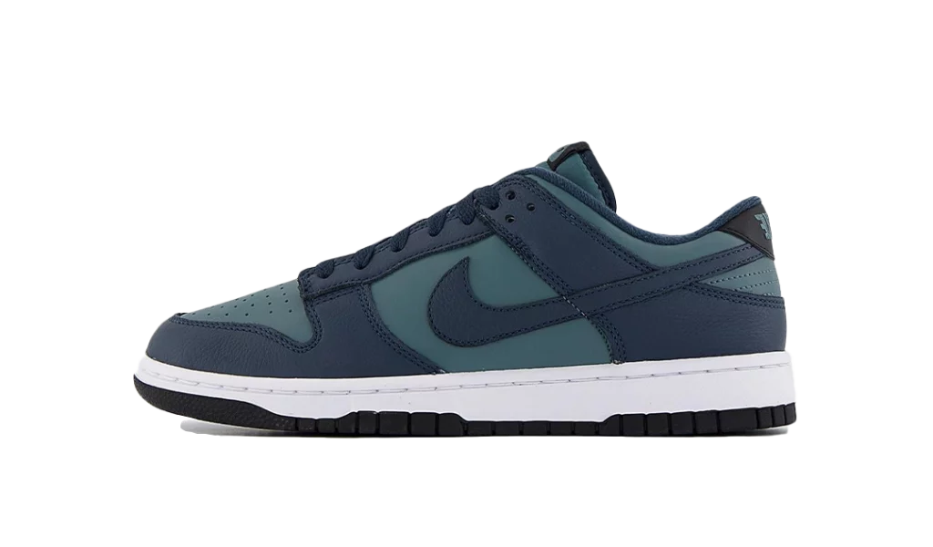 Nike Dunk Low Armory Navy