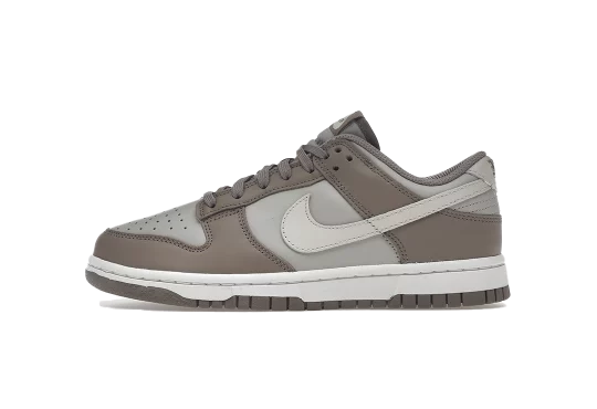 Nike Dunk Low Bone Beige (W)