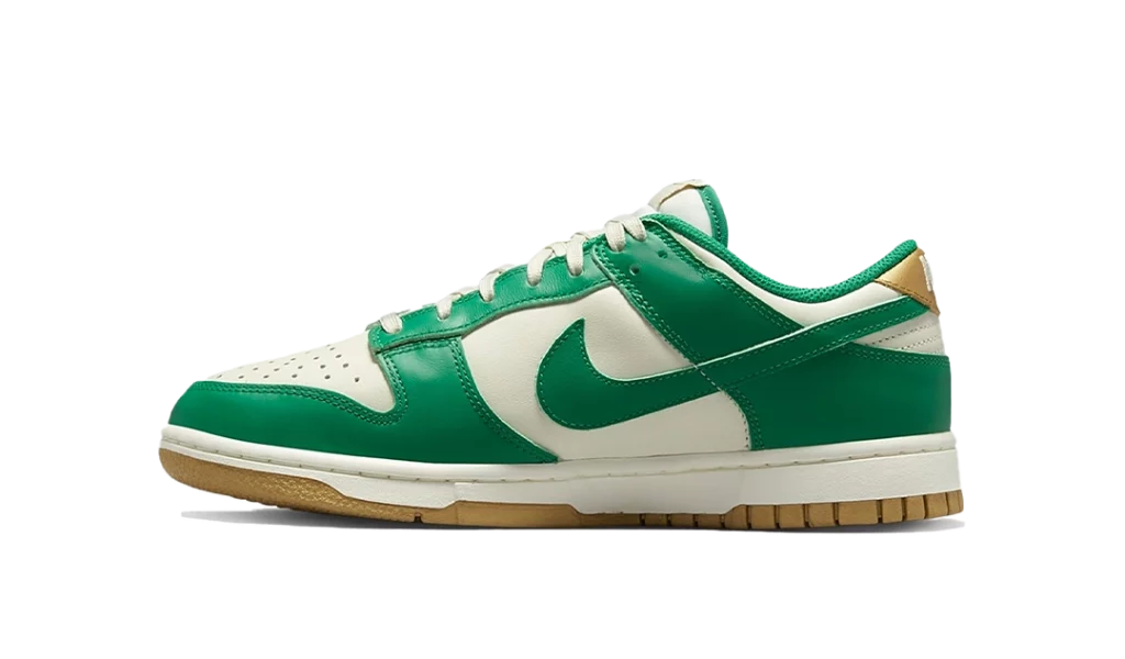 Nike Dunk Low Malachite University Gold (W)