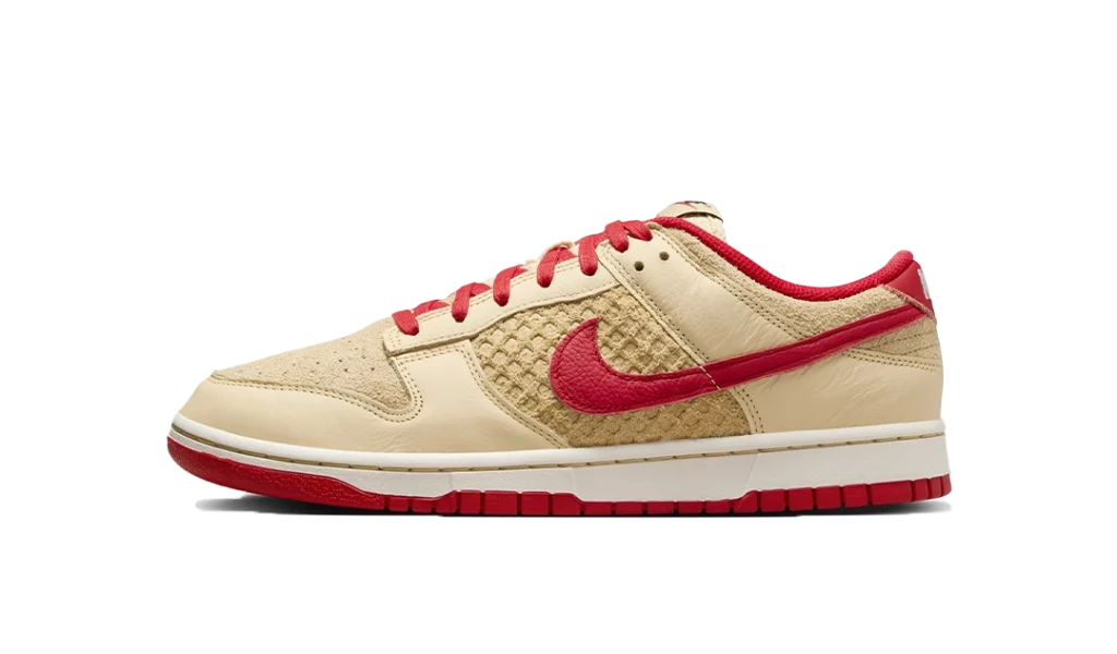 Nike Dunk Low Retro SE Strawberry Waffle