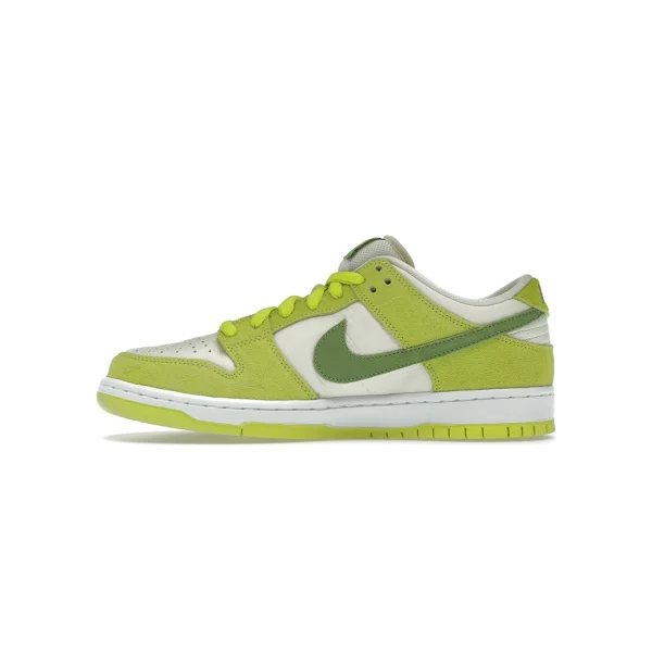 Nike SB Dunk Low Green Apple