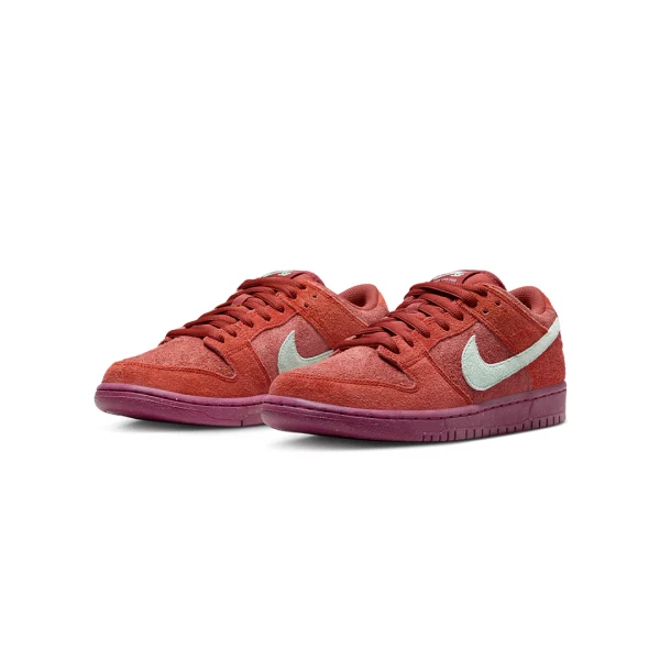 Nike SB Dunk Low Mystic Red